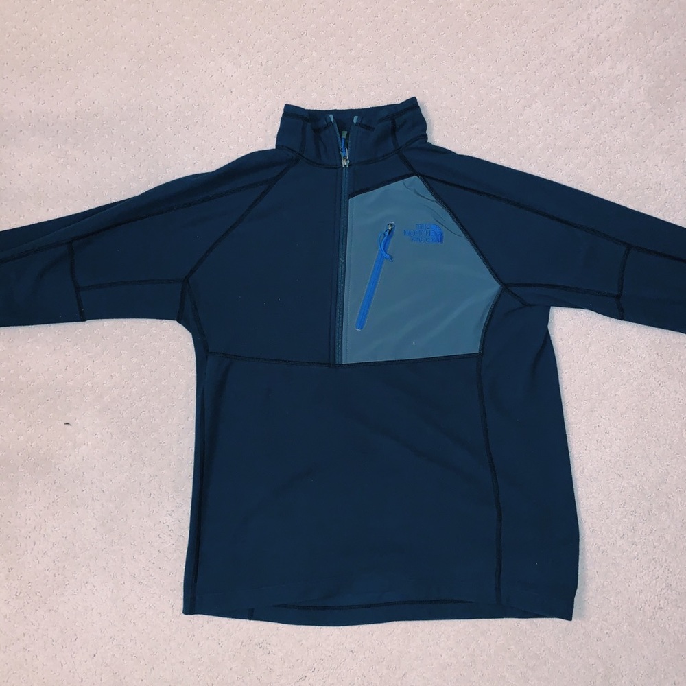 NORTH FACE Lightweight Fleece Pullover